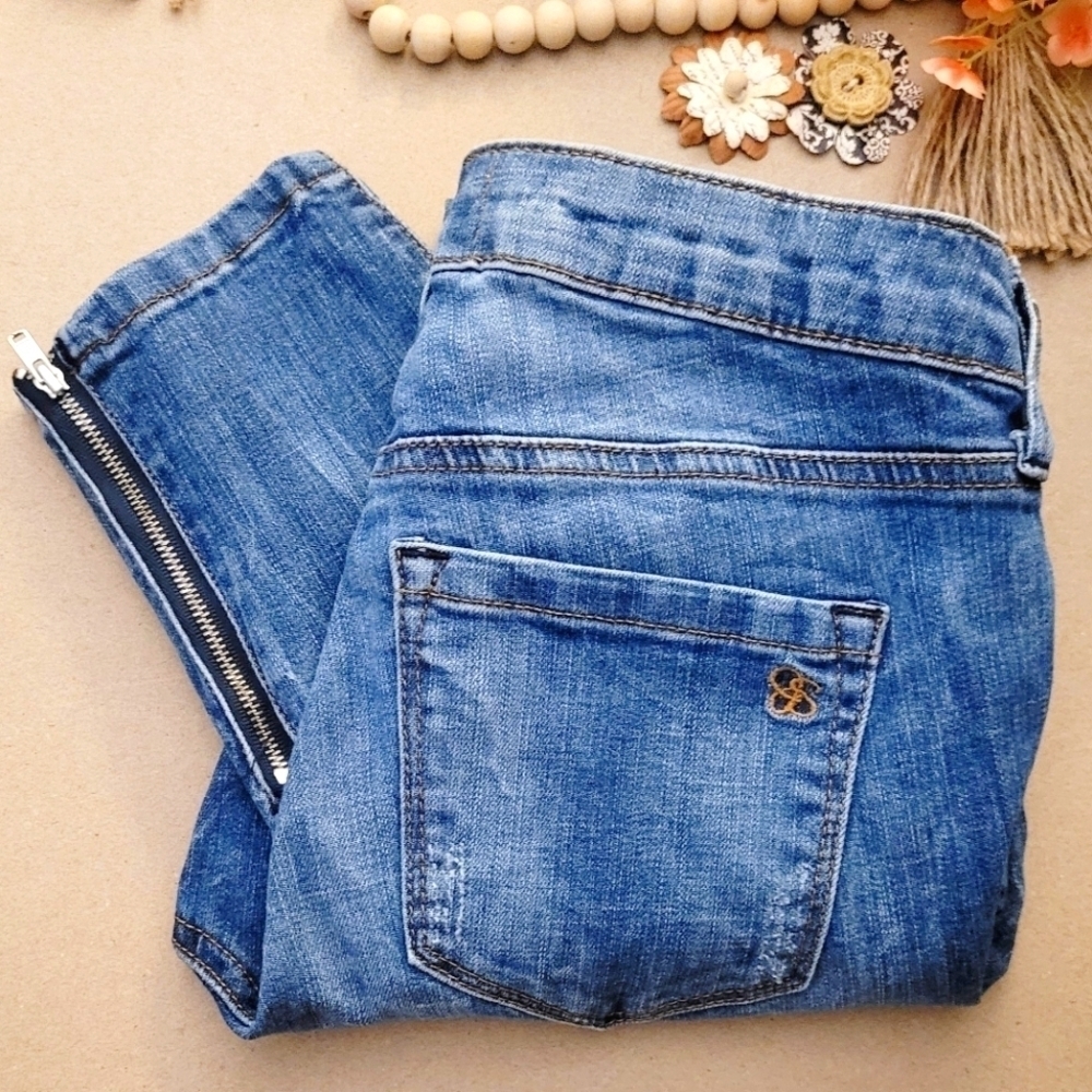 Jessica Simpson Kiss Me Zip Crop Ankle Jeans Size 26